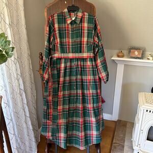 Bloomchic sz 10 Plaid Button Detail Pocket Belted Arc Hem Dress holiday